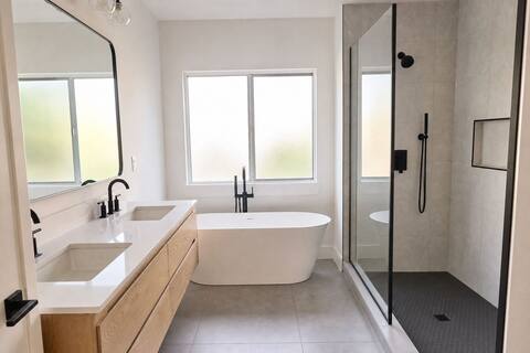 Bathroom Remodeling by Domex Construction in Spokane